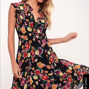 Lulu’s | Black Floral Ruffle Mini Dress Size XL